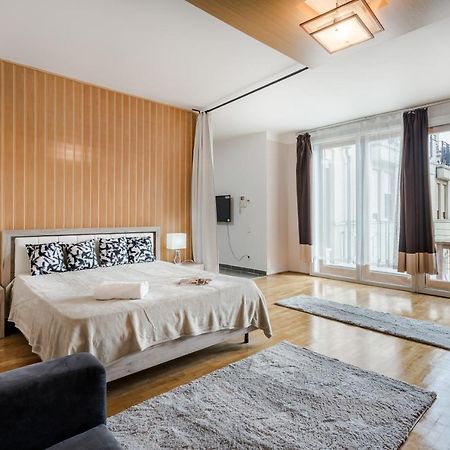 Bpr Timber Loft Home With Balcony 布达佩斯 外观 照片