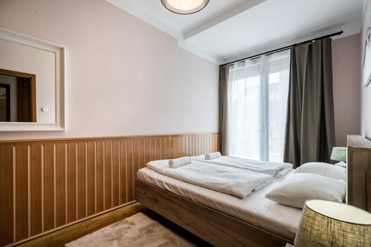 Bpr Timber Loft Home With Balcony 布达佩斯 外观 照片