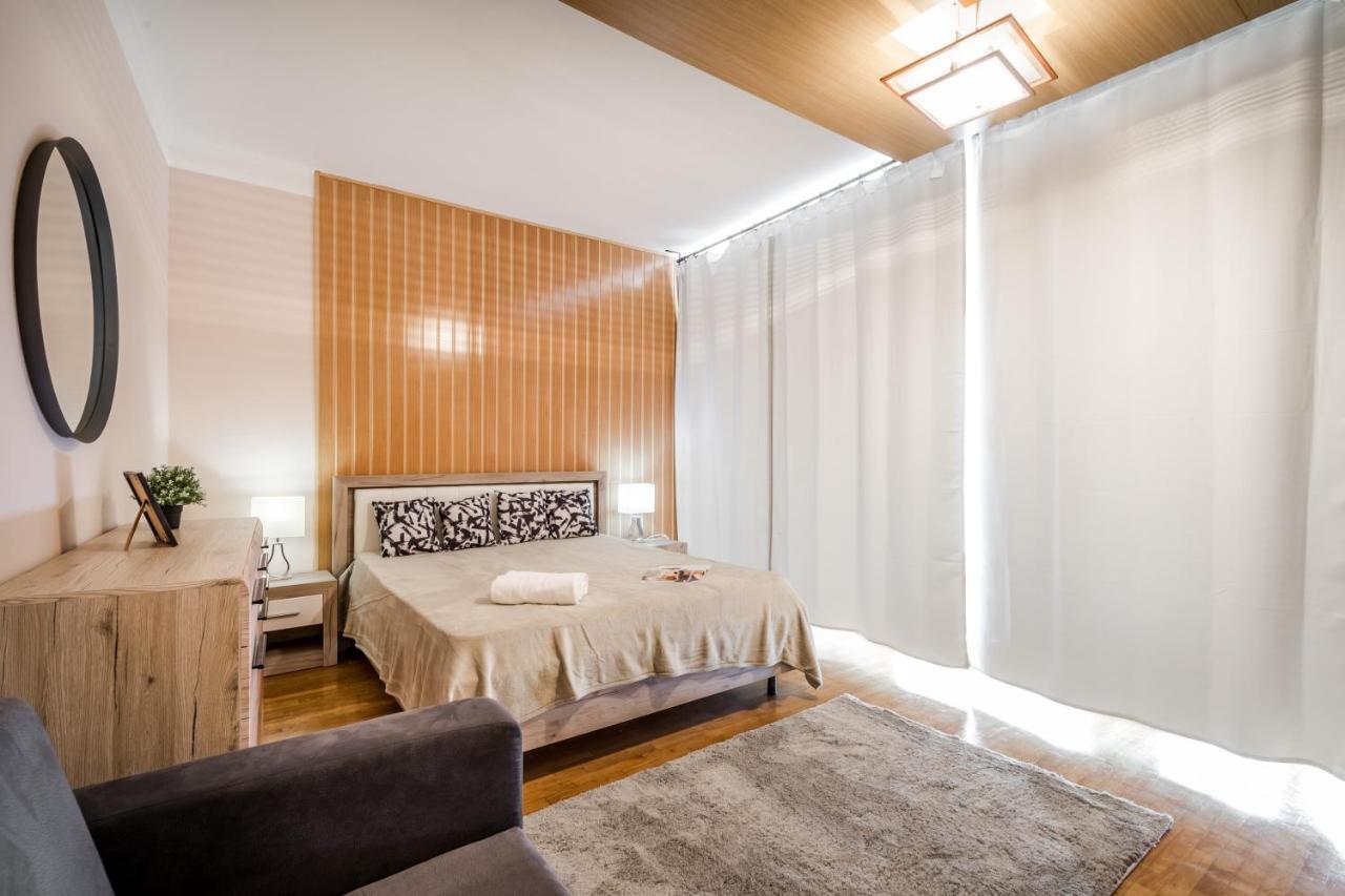 Bpr Timber Loft Home With Balcony 布达佩斯 外观 照片